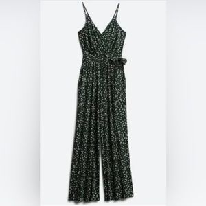 Stitchfix Kaleigh jumpsuit. Green with cream and small burgundy/purple accents.
